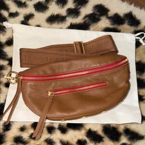 Hammitt Charles Crossbody Medium Mahogany Pebble